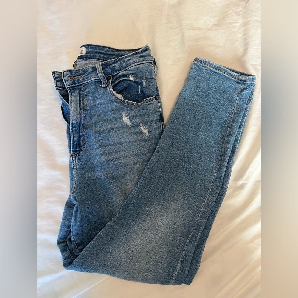 Abercrombie & Fitch Light Blue Distressed Women's Jeans
